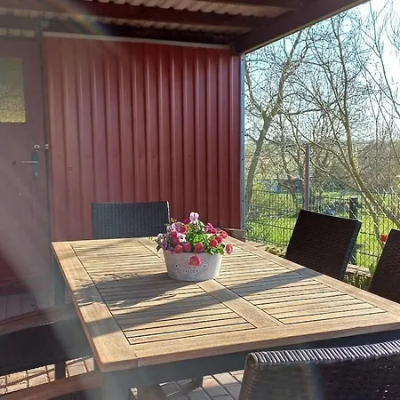 Apartamento In With Swimming Pool